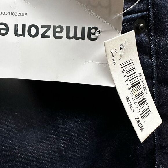Amazon Essential Plus Size Jeans  18 Short - Picture 4 of 4